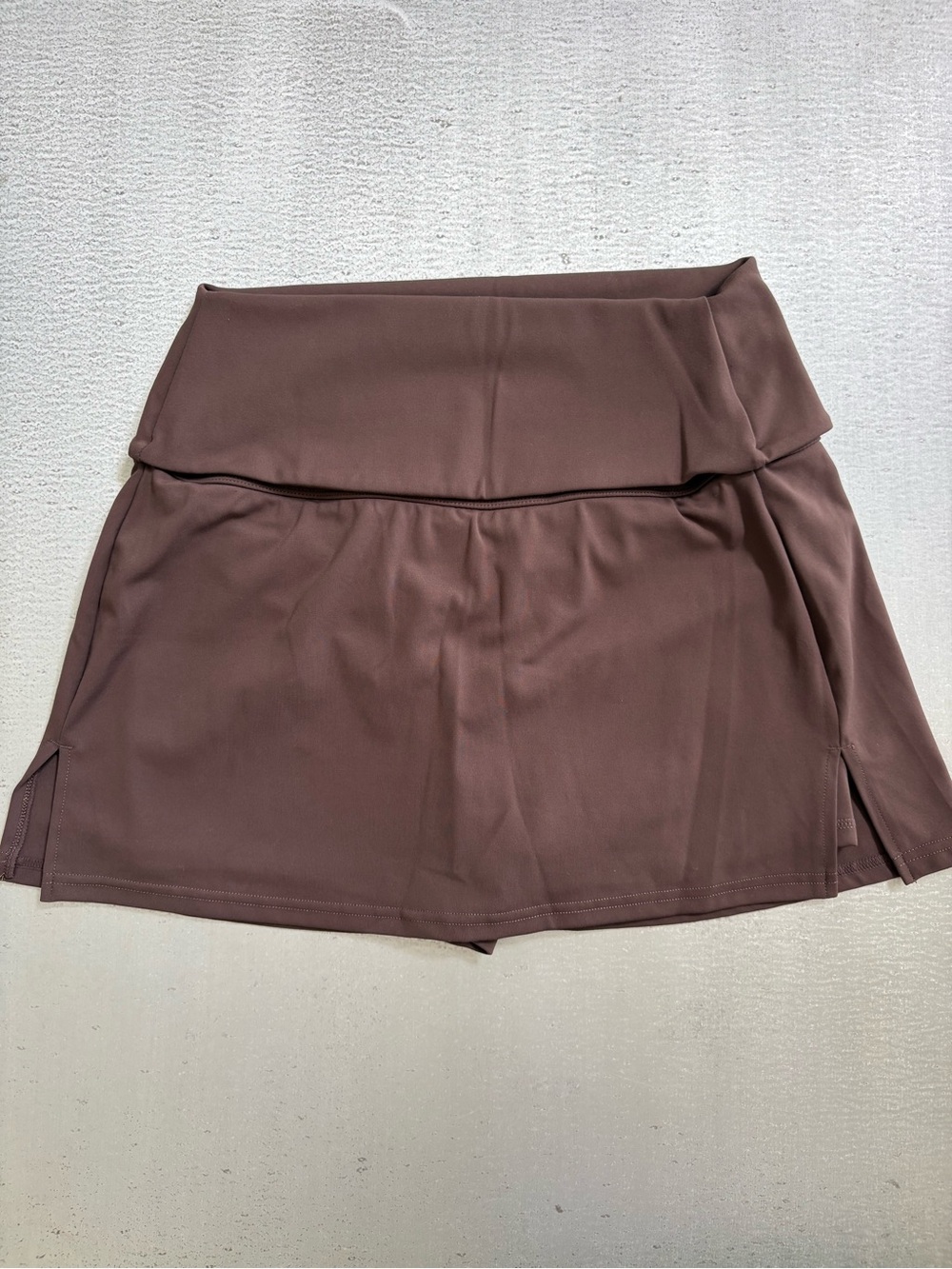 Foldover High-Waist Active Skort Shorts in Mauve Brown